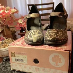 Hot Chocolate Chocolaticas Esoterica high heels